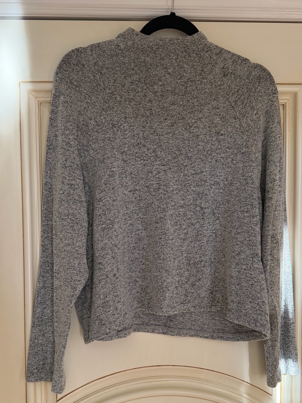 H&M Light Gray Crewneck Sweater